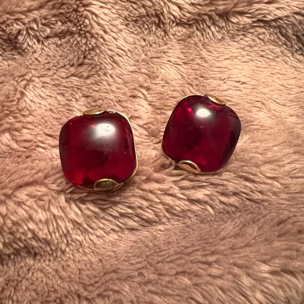 Vintage Clip-On Gold Earrings With Large Square Ruby Red Diamonds